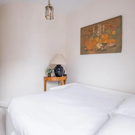 Veeve - Haussmannian Heights Appartement