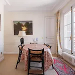 Veeve - Haussmannian Heights Appartement Parijs