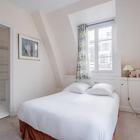 Veeve - Haussmannian Heights Apartmán